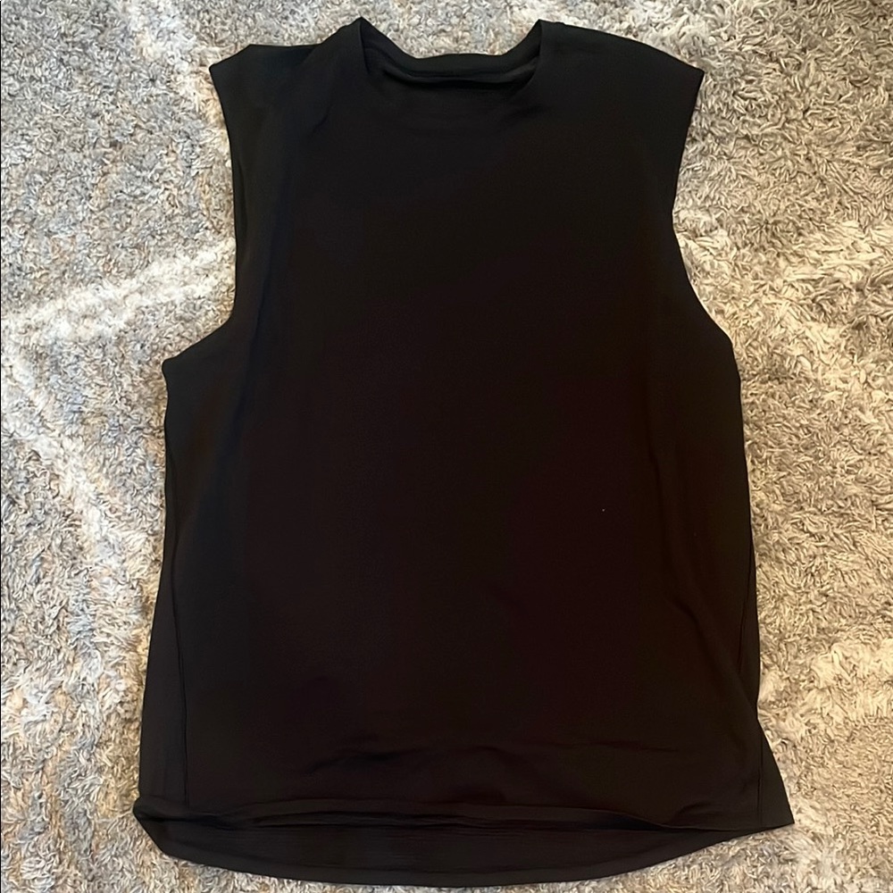 Lululemon Men’s Athletic Top